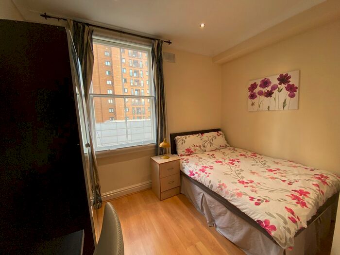 2 Bedroom Flat To Rent In Cromwell Road, London, SW7