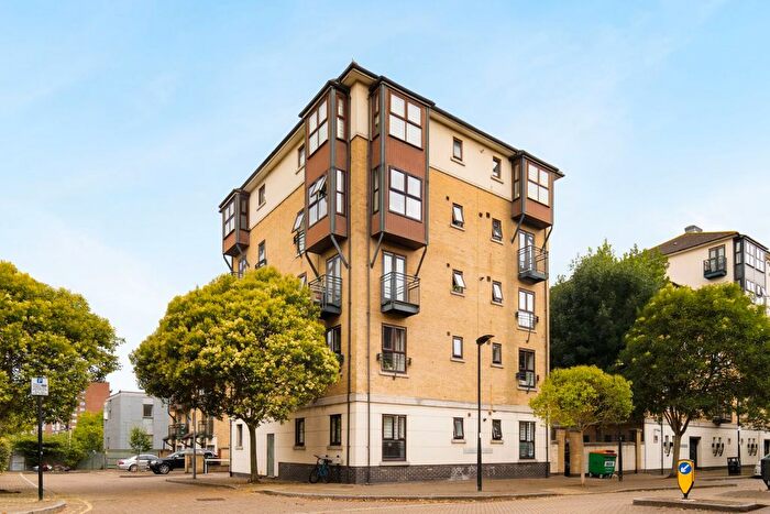 2 Bedroom Flat For Sale In Russell Flint House, Pankhurst Avenue, London, E16