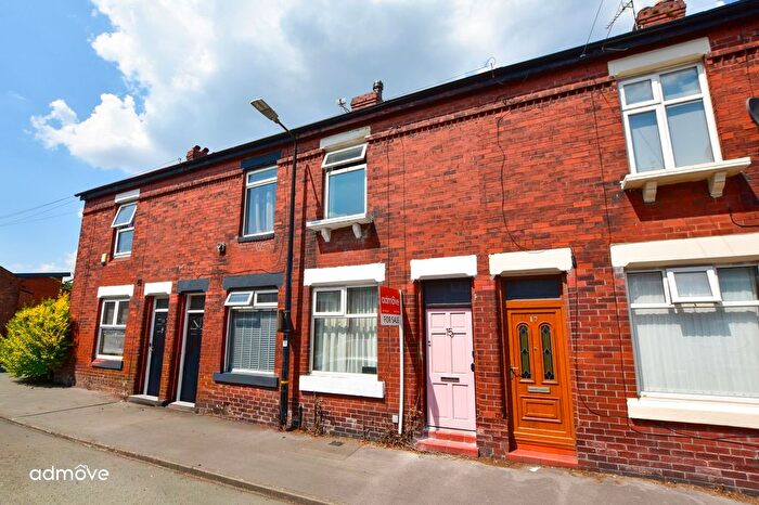 2 Bedroom Terraced House For Sale In Beaconsfield Road, Altrincham, WA14