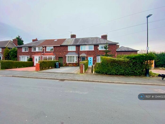 3 Bedroom Semi-Detached House To Rent In Spark Road, Manchester, M23