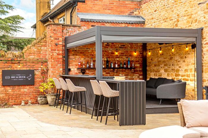 4 Bedroom Detached House For Sale In Church Walk, Great Billing, Northamptonshire, NN3