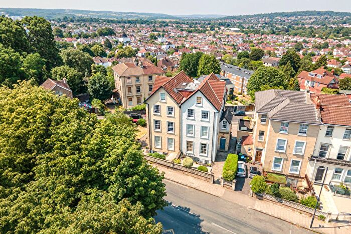 2 Bedroom Flat For Sale In Westbury Road, Westbury-On-Trym, BS9