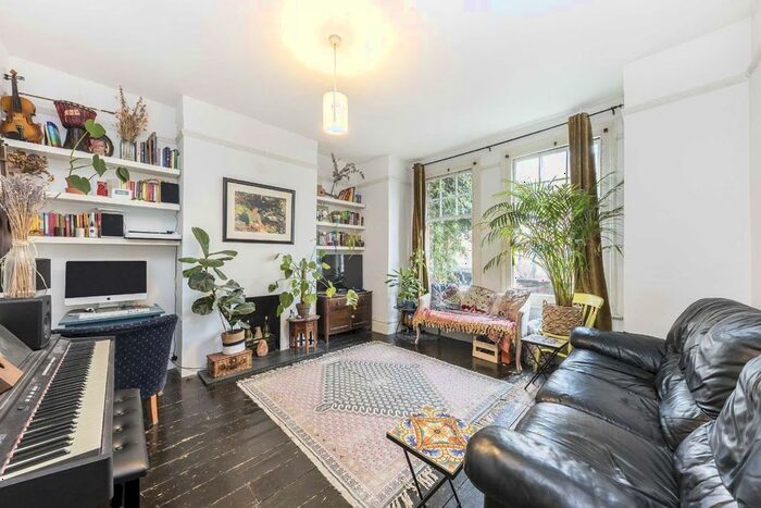 1 Bedroom Flat To Rent In Undercliff Road, London, SE13