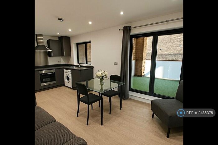 1 Bedroom Flat To Rent In Spa Road, London, SE16