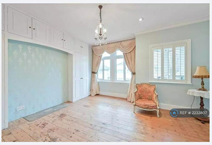 2 Bedroom Terraced House To Rent In Tamworth Park, Mitcham, CR4