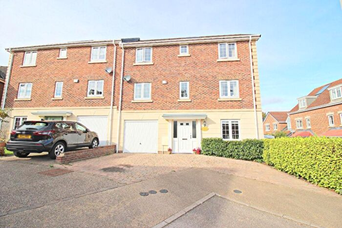 5 Bedroom Semi-Detached House For Sale In Birch View, Chester Le Street, DH2