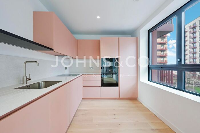 1 Bedroom Flat To Rent In Peninsula Gardens, Greenwich Peninsula, London, SE10