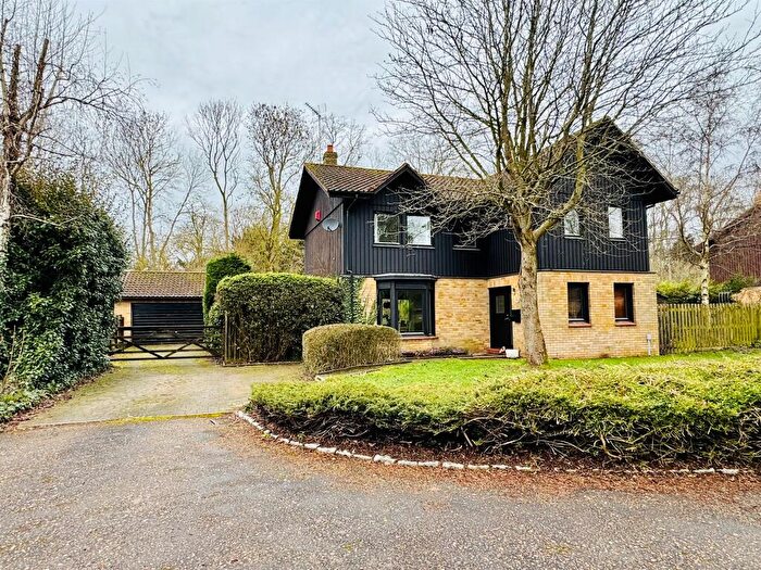 4 Bedroom Detached House For Sale In Svenskaby, Orton Wistow, Peterborough, PE2