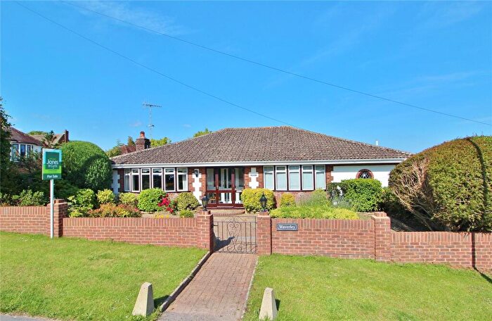 3 Bedroom Bungalow For Sale In West Hill, High Salvington, Worthing, West Sussex, BN13