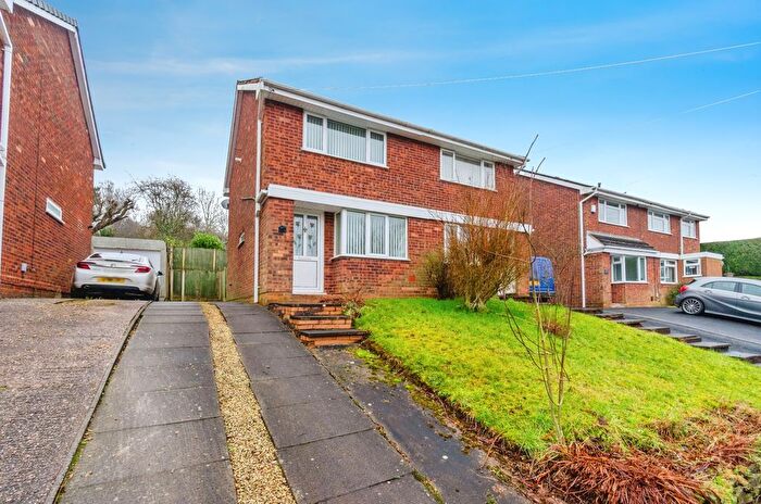 2 Bedroom Semi-Detached House For Sale In Beverley Hill, Hednesford, Cannock, Staffordshire, WS12