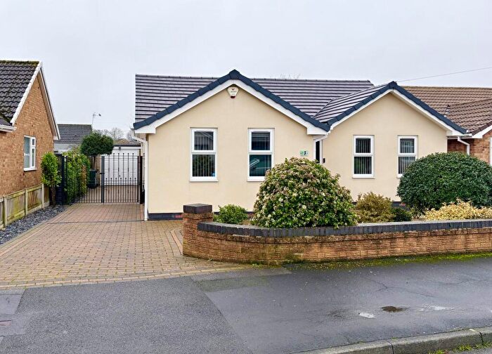 3 Bedroom Detached Bungalow For Sale In Maple Drive, Auckley, DN9