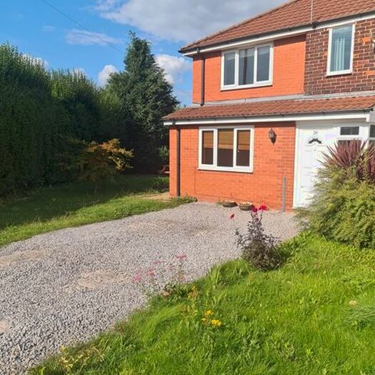 4 Bedroom Semi-Detached House To Rent In Ivy Road, Woolston, Warrington, WA1