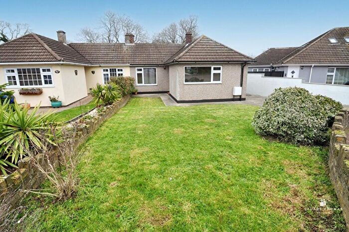 2 Bedroom Semi-Detached Bungalow To Rent In Briarwood Close, Leigh-on-Sea, SS9