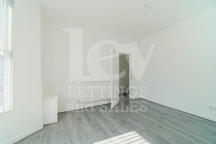 4 Bedroom Terraced House To Rent In Chapel Road, Liverpool, L6