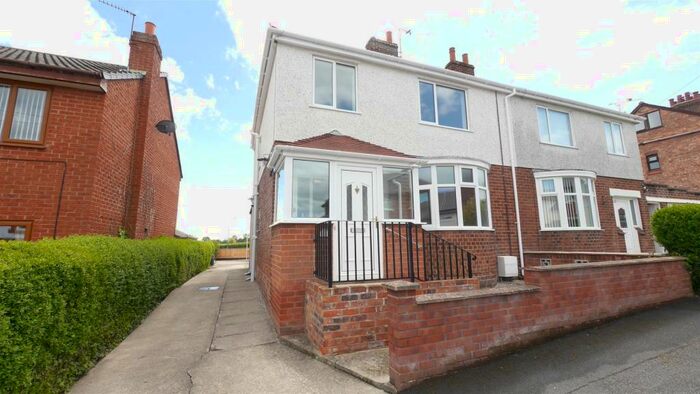 3 Bedroom Semi-Detached House To Rent In Hillside Hawarden Flintshire, CH5