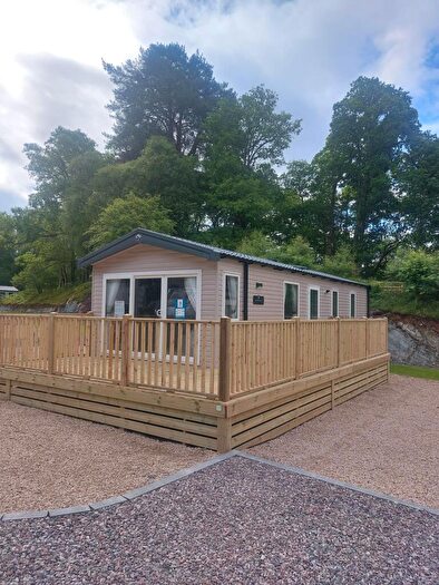 2 Bedroom Park Home For Sale In Shilling Wood, Crieff, PH6