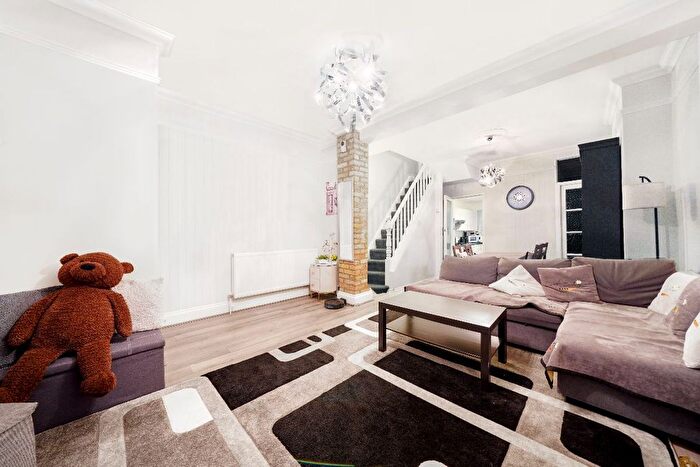 2 Bedroom Terraced House To Rent In Hall Road, East Ham, E6