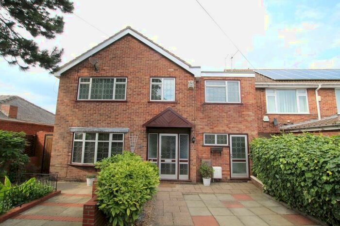 5 Bedroom Detached House To Rent In New Road, Hedon, HU12