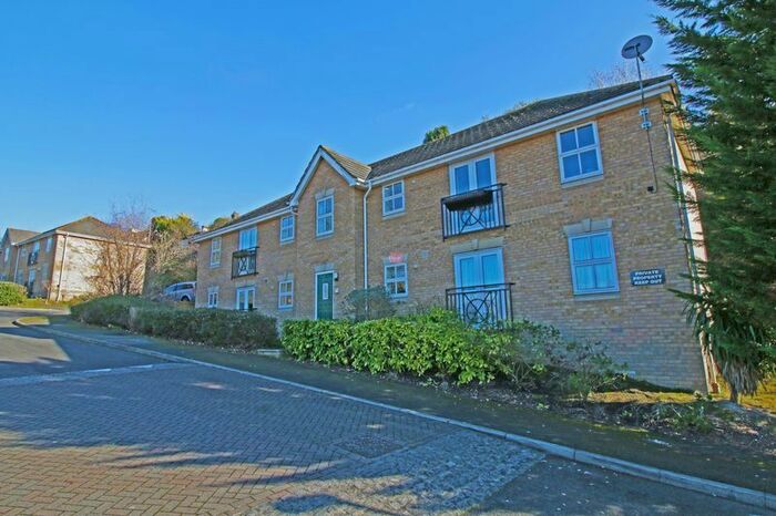 2 Bedroom Flat To Rent In Harriet Drive, Borstal, Rochester ME1