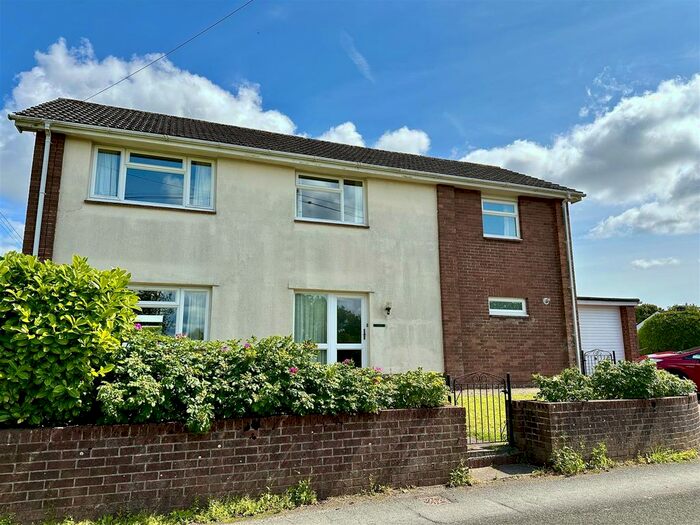 4 Bedroom Detached House For Sale In Mynyddbach, Shirenewton, Chepstow, NP16