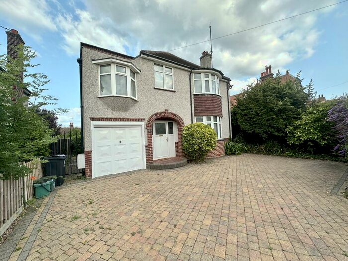 4 Bedroom House To Rent In St. Albans Road, Clacton-On-Sea, CO15