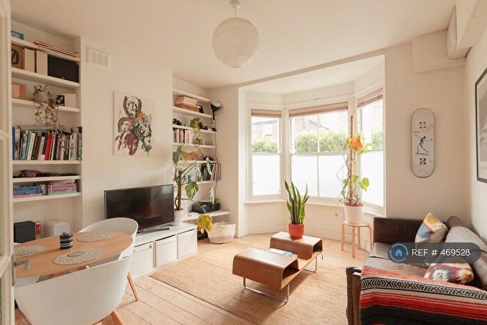 1 Bedroom Flat To Rent In East Dulwich, London, SE22