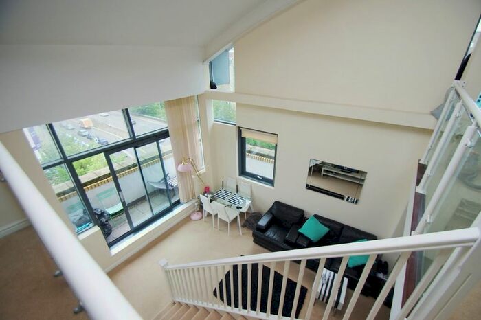 1 Bedroom Flat To Rent In Queens Gate, Lord Street, Watford, WD17