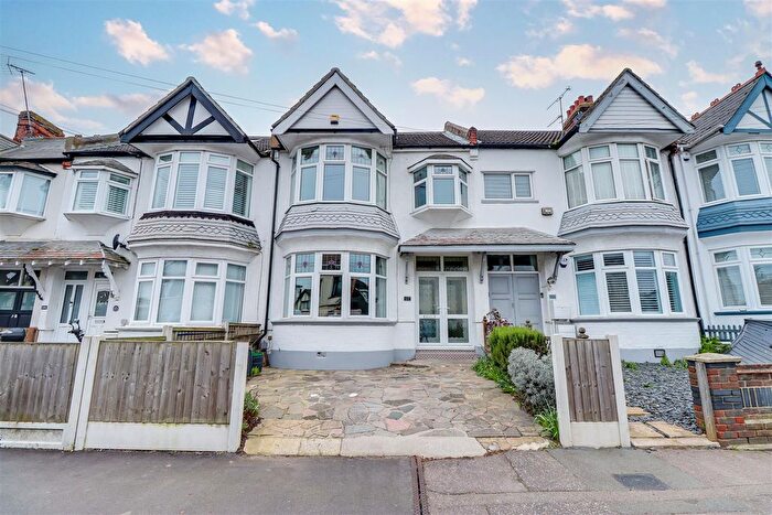 4 Bedroom Terraced House For Sale In Leigh Hall Road, Leigh-On-Sea, SS9