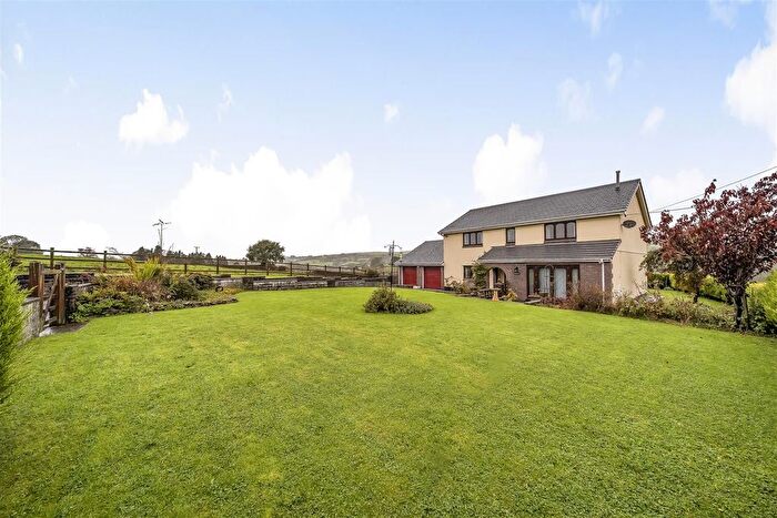 4 Bedroom Detached House For Sale In Felindre, Swansea, SA5
