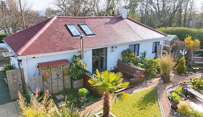 2 Bedroom Bungalow For Sale In St. Asaph Avenue, Kinmel Bay, LL18