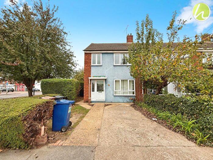3 Bedroom End Of Terrace House To Rent In Kingsman Road, Stanford-Le-Hope, SS17