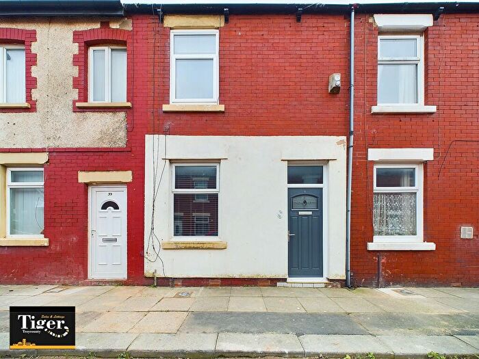 2 Bedroom Terraced House For Sale In Brook Street, Blackpool, FY4