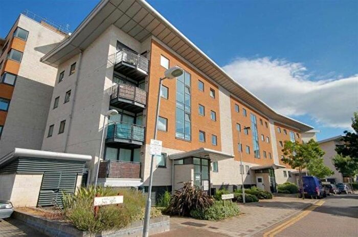 1 Bedroom Flat For Sale In Fishguard Way, London, E16