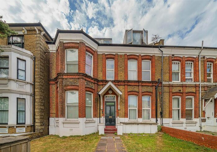 1 Bedroom Flat For Sale In Christchurch Road, Tulse Hill, SW2