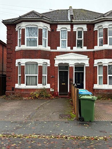 1 Bedroom Apartment To Rent In Flat, Foundry Lane, Southampton, SO15