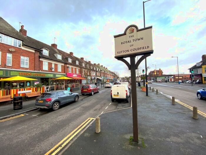 1 Bedroom Flat To Rent In Birmingham Road, Sutton Coldfield, B72