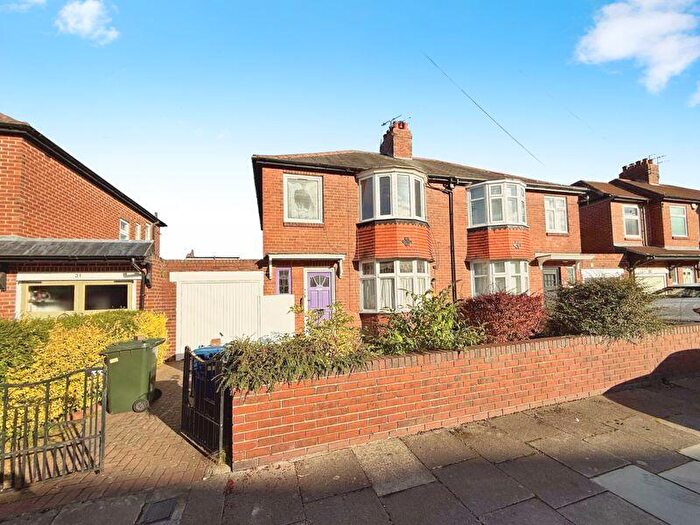 3 Bedroom Semi Detached House For Sale In Northfield Road, Newcastle Upon Tyne, NE3