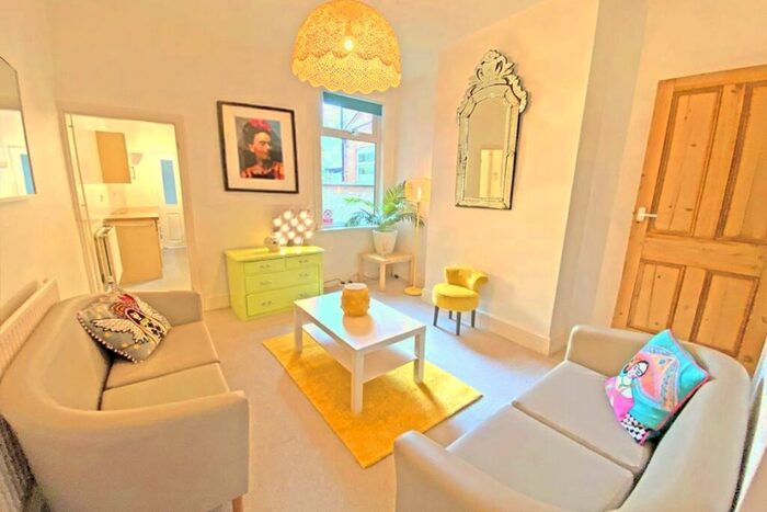 4 Bedroom Terraced House To Rent In Hartopp Road, LE2