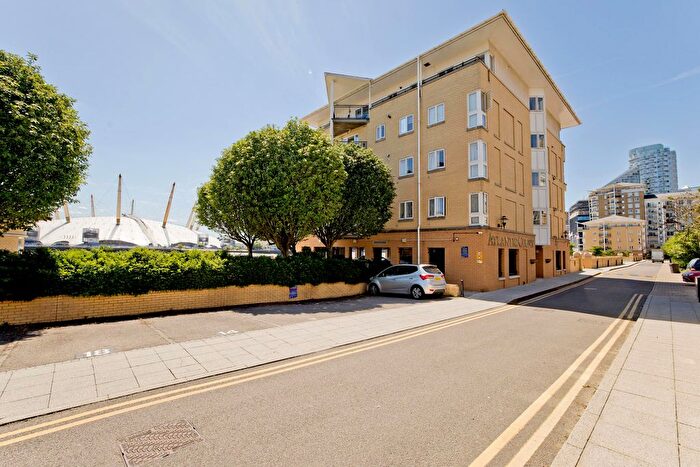 2 Bedroom Flat For Sale In Atlantic Court, E14