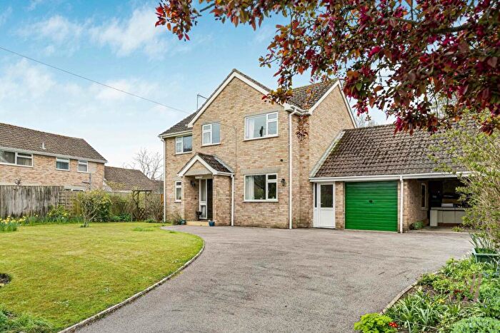 4 Bedroom House For Sale In Vicarage Lane, Frampton On Severn, GL2