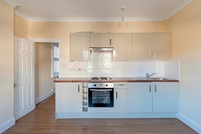 1 Bedroom Flat To Rent In Brighton Road, Purley, CR8