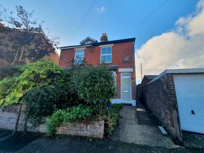 3 Bedroom Semi-Detached House To Rent In Bridge Road, Emsworth, PO10