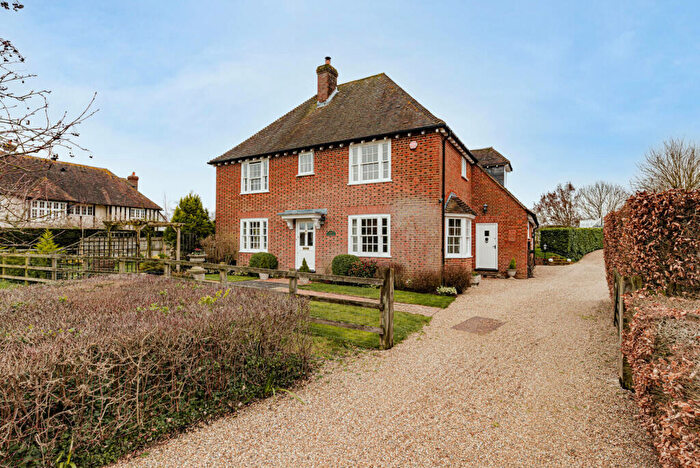 4 Bedroom Detached House For Sale In Wootton Drive, Petham, Canterbury, CT4