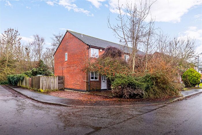 2 Bedroom End Of Terrace House For Sale In Alcorn Green, PE21