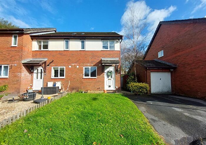 2 Bedroom End Terrace House For Sale In Bron Afon Uchaf, Penllergaer, Swansea, SA4