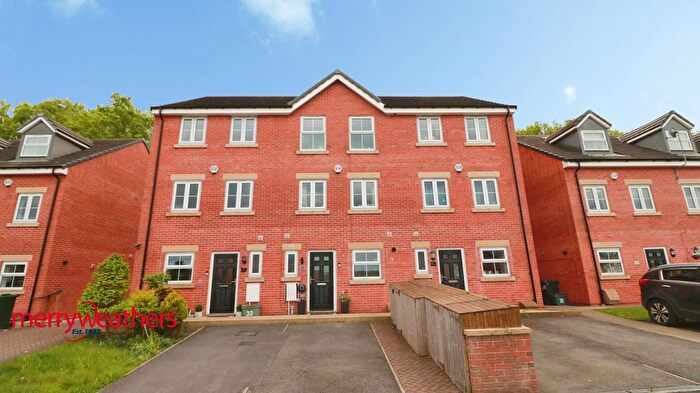 4 Bedroom Terraced House For Sale In Harper Rise, Denaby Main, Doncaster, DN12