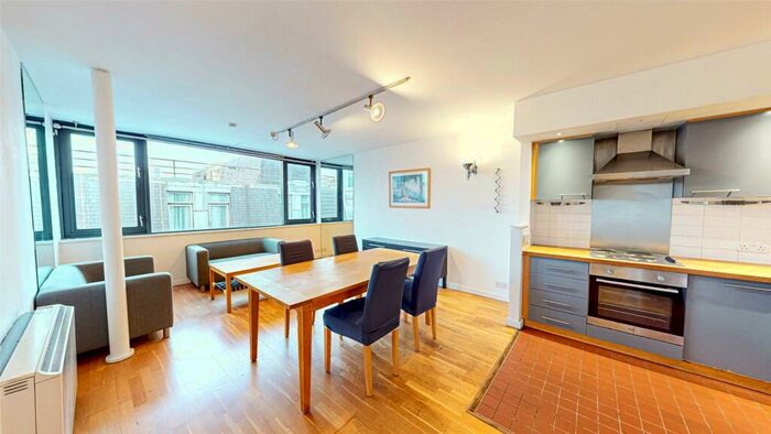 2 Bedroom Apartment To Rent In Aytoun Street, Manchester, M1