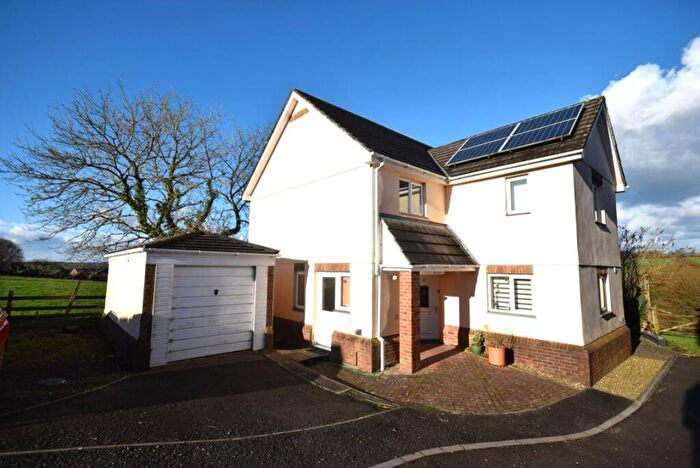3 Bedroom House To Rent In Sunset Heights, Beaworthy, Devon, EX21