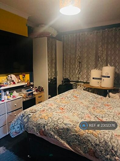 2 Bedroom Flat To Rent In Church Lane, Kingsbury, NW9
