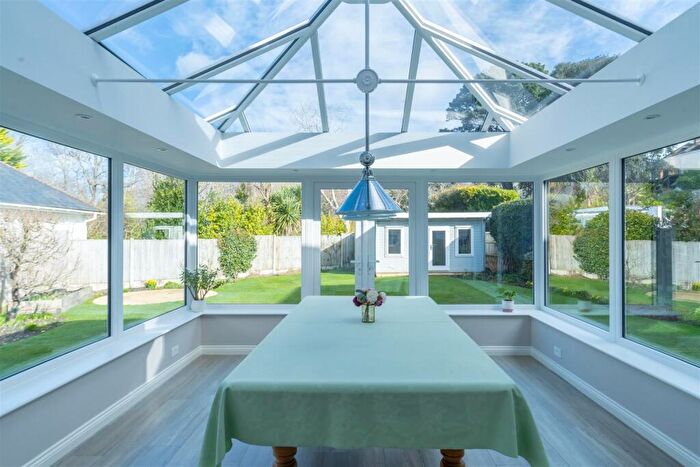 4 Bedroom Detached House For Sale In Brudenell Avenue, Sandbanks, BH13